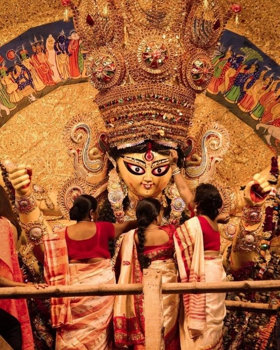 Durga Pujo In Kolkata