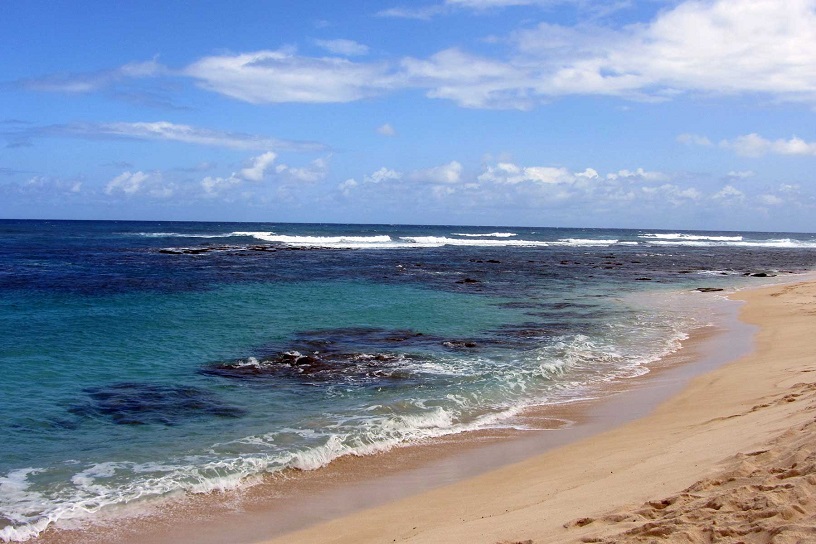 Mokule’ia Beach in Oahu, Hawaii