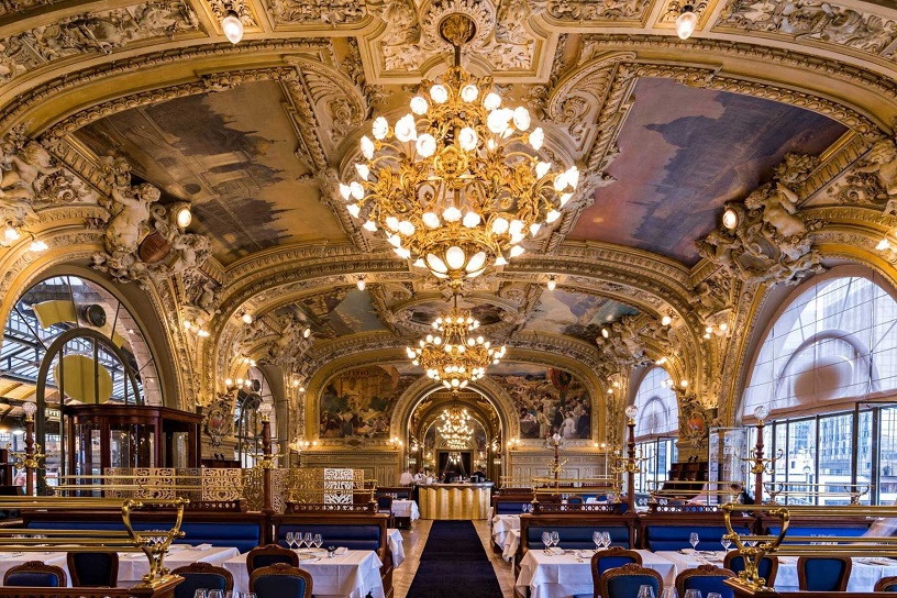 Le Train Bleu