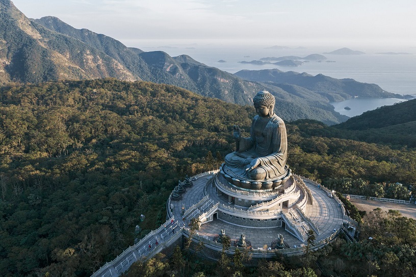 Tian Tan Buddha