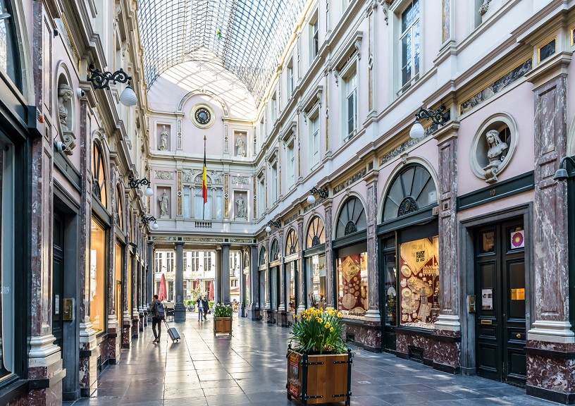 Most luxurious cities